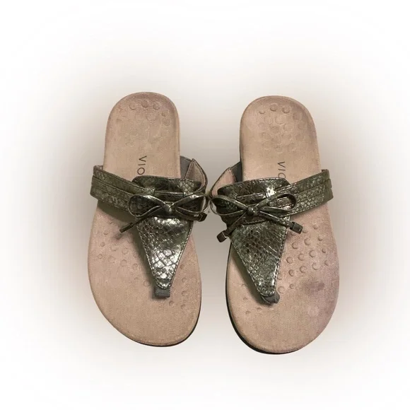 Vionic Shoes Vionic Silver Metallic Sandals For Women Poshmark